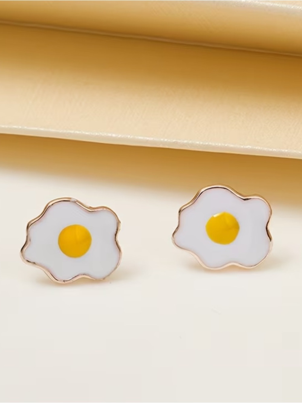 Cute White & Yellow Egg-Shaped Flower Stud Earrings